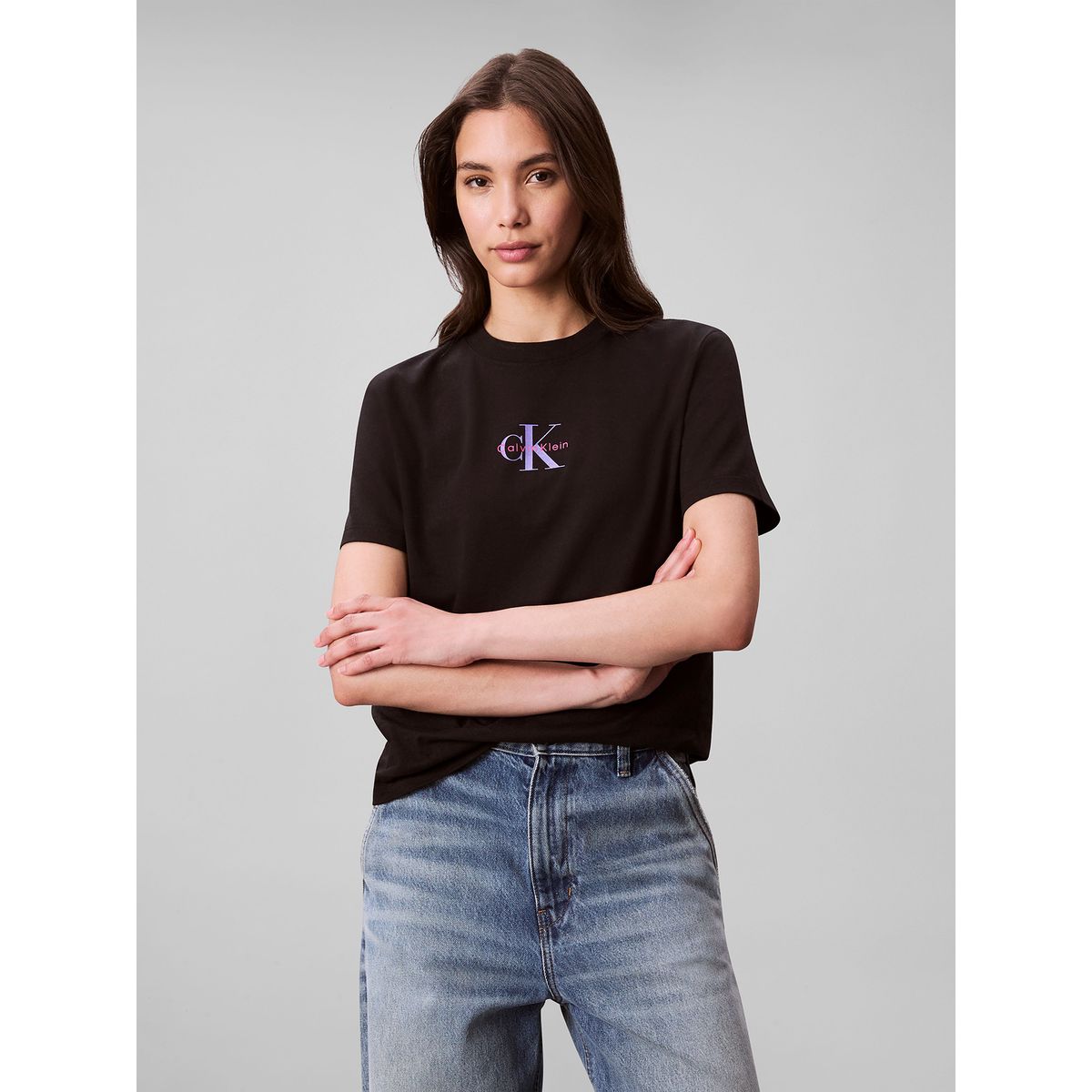 CALVIN KLEIN - Camiseta negra classic con monograma Calvin Klein