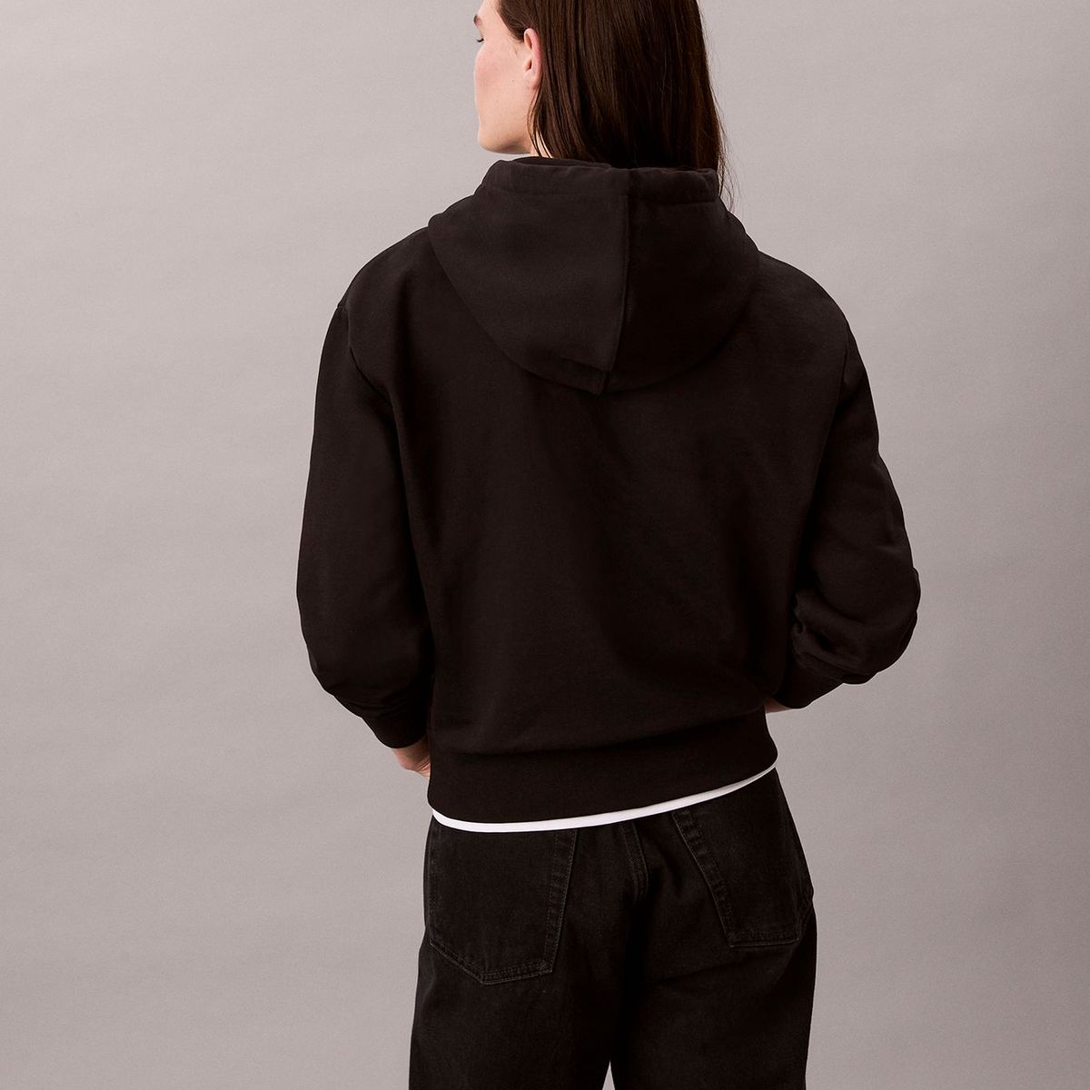 CALVIN KLEIN - Buzo negro con capota - Archive Calvin Klein