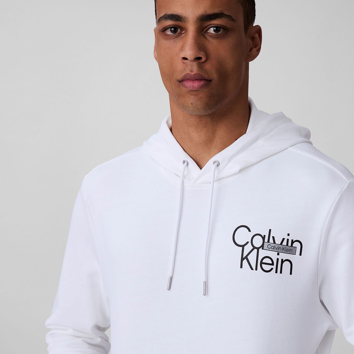 CALVIN KLEIN - Buzo blanco con capota Calvin Klein