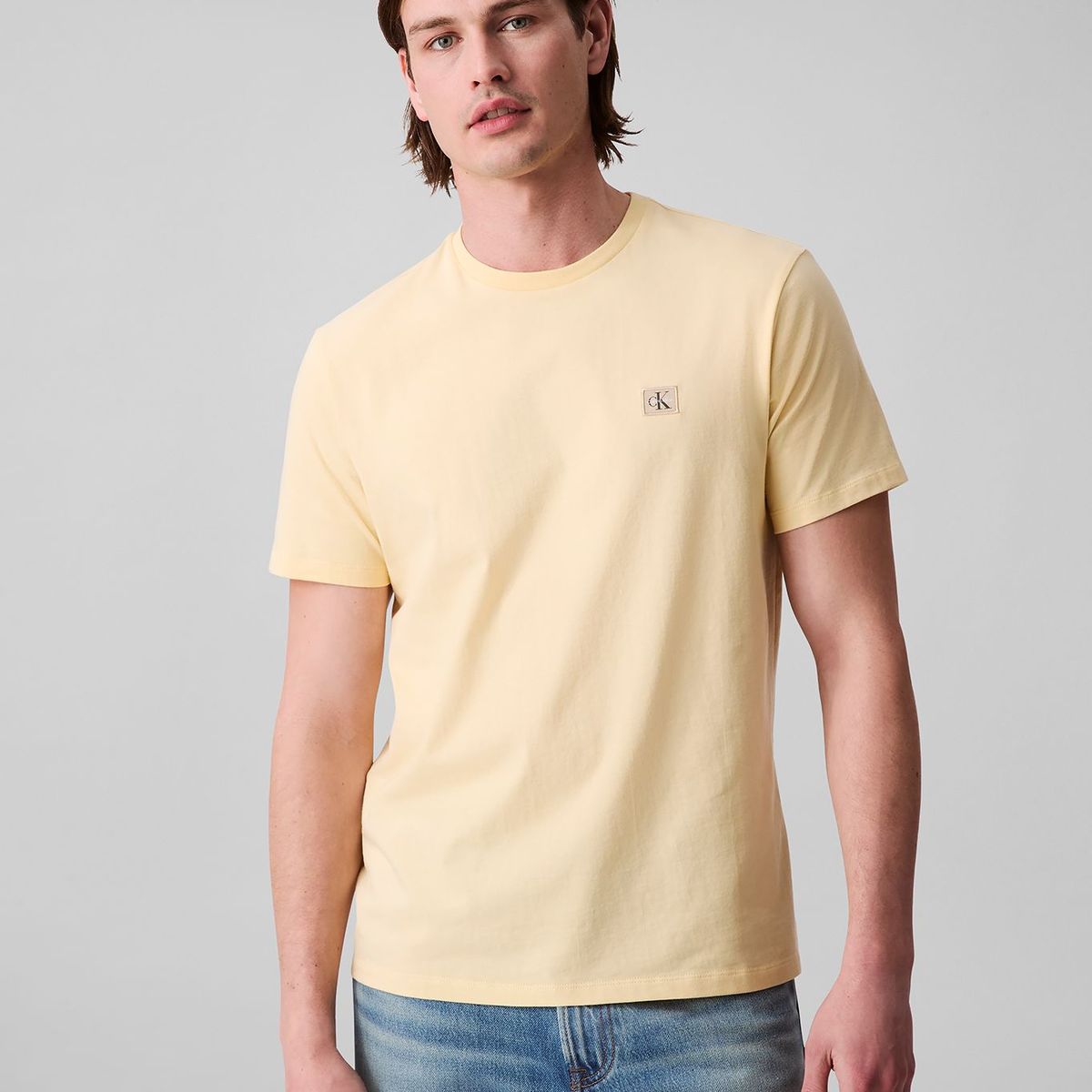 CALVIN KLEIN - Camiseta amarilla classic con monograma Calvin Klein