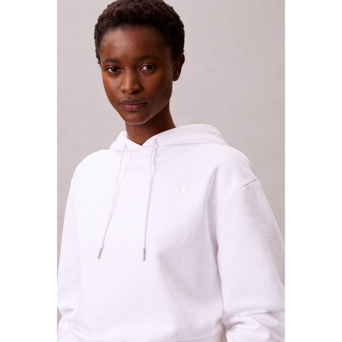 CALVIN KLEIN - Buzo blanco con capota - Archive Calvin Klein