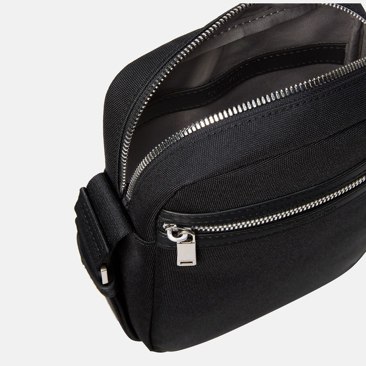 CALVIN KLEIN - Bolso negro cruzado reporter Calvin Klein