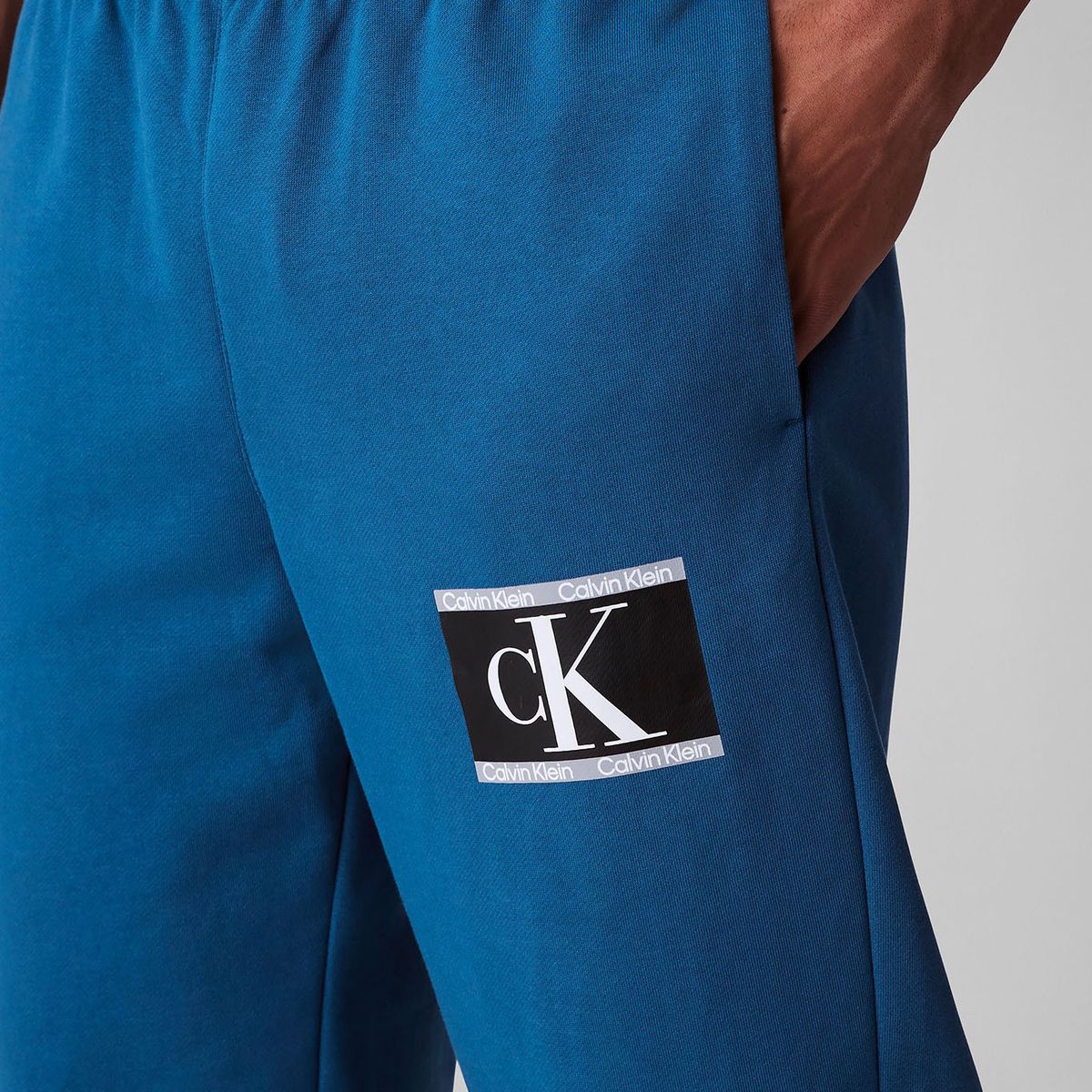 CALVIN KLEIN - Pantalón azul de felpa con logotipo Calvin Klein
