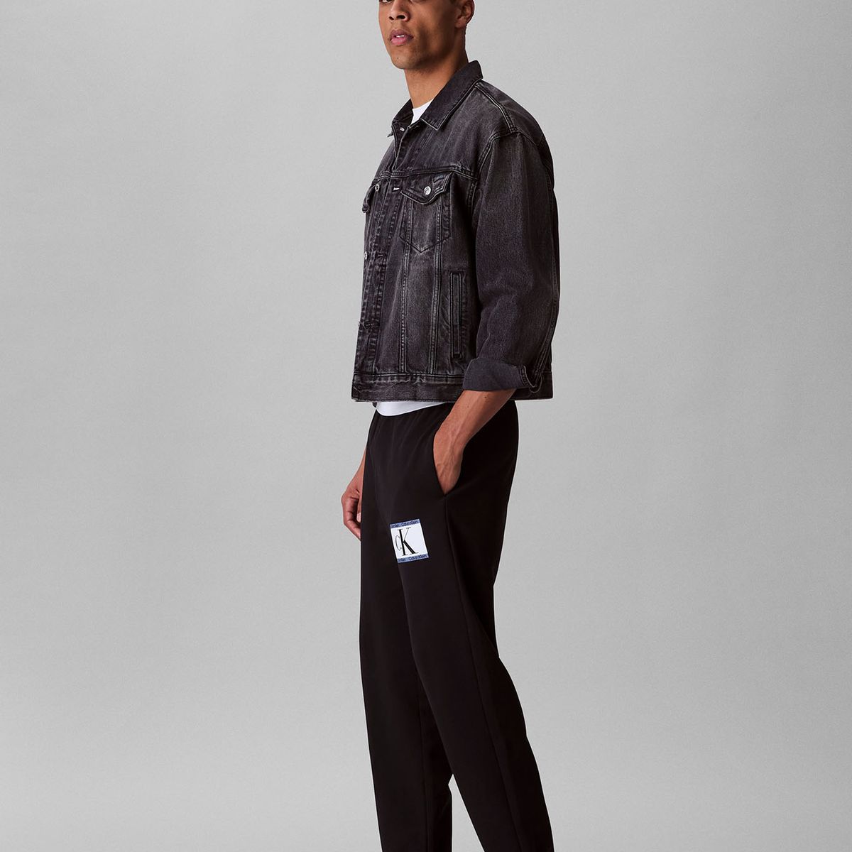 CALVIN KLEIN - Pantalón negro de felpa con logotipo Calvin Klein