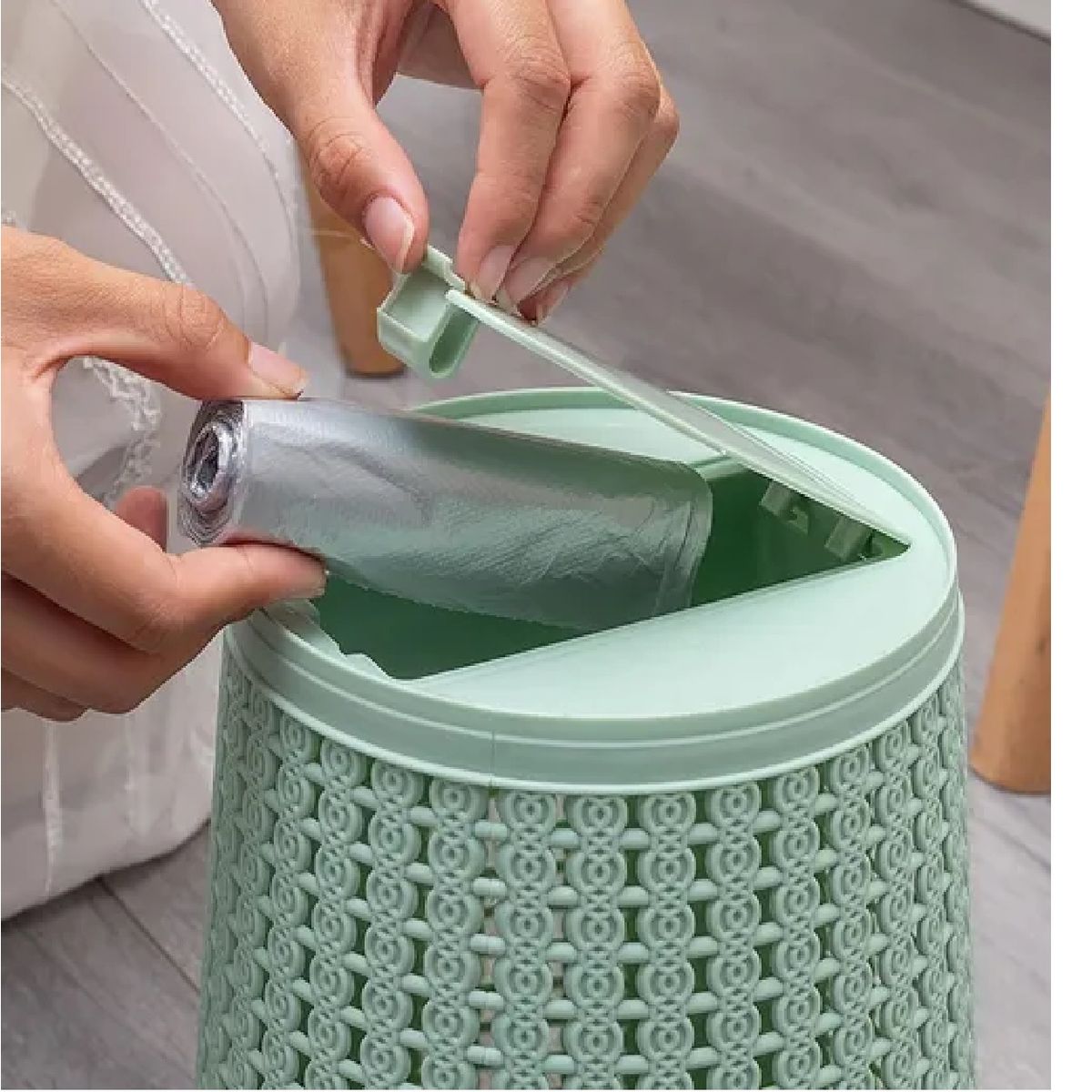 GENERICO - Papelera Con Dispensador De Bolsas