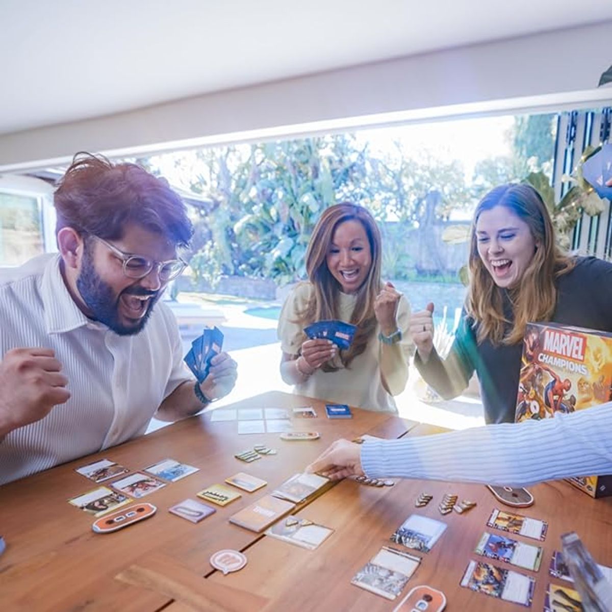 ASMODEE - Juego de cartas Marvel Champions Asmodee Falcon Cooperativo 14+