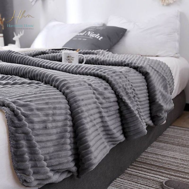 HARMONY HOME - Cobija Terminca Ovejera Acanalada 190x230 Gris Oscuro