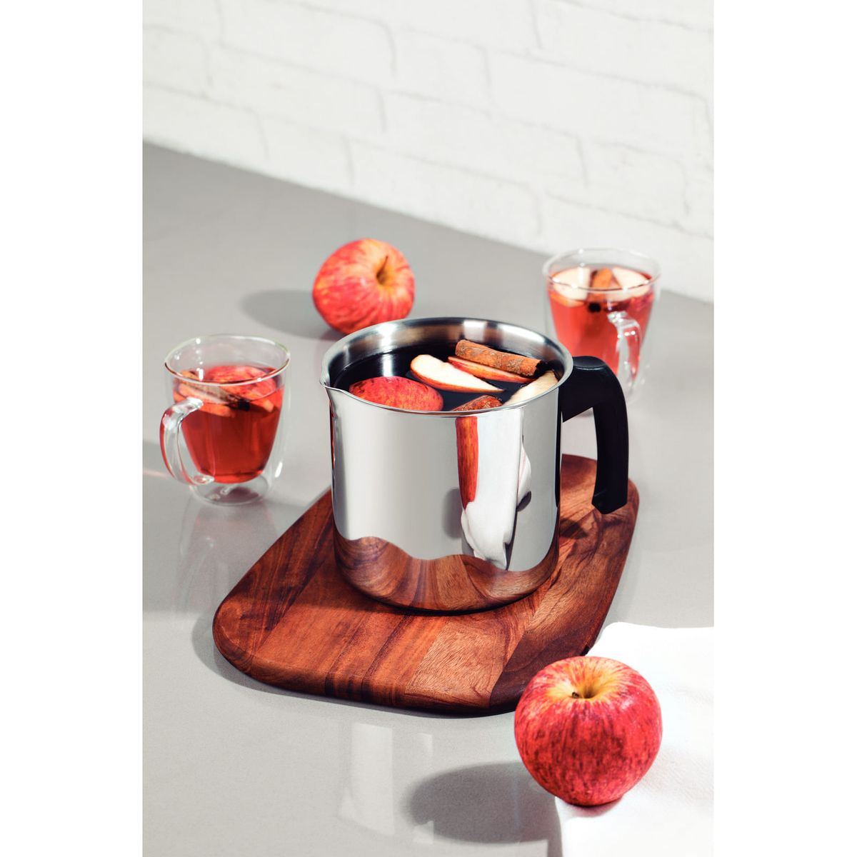 TRAMONTINA - Hervidor Allegra de acero inoxidable y mango de baquelita de 14 cm y 2 l Tramontina