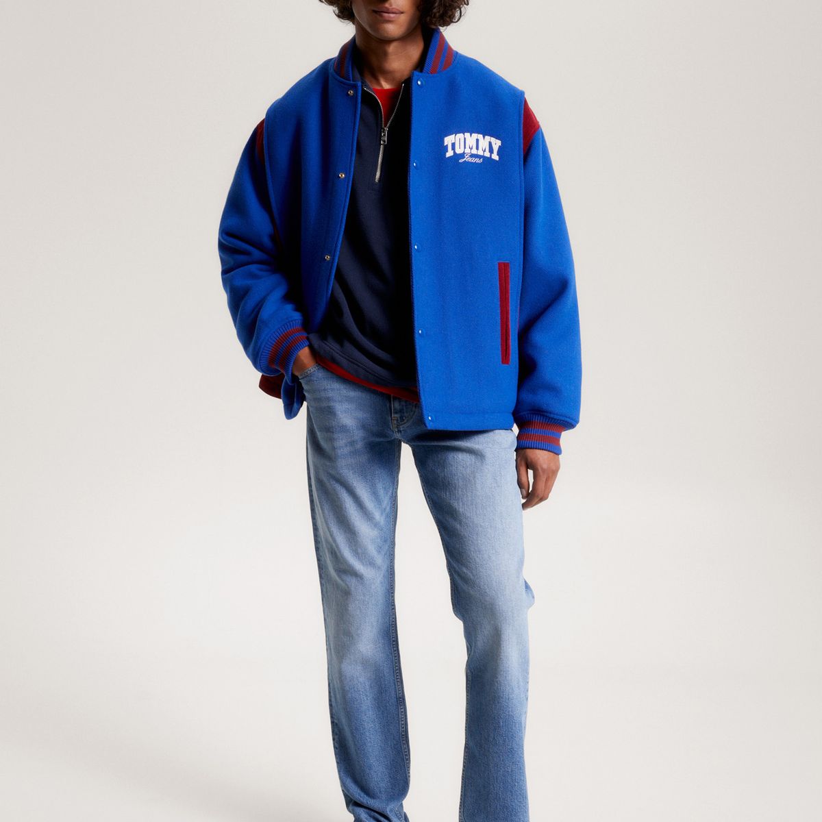 TOMMY HILFIGER - Jeans azul Ryan rectos de corte regular y desteñidos Tommy Jeans