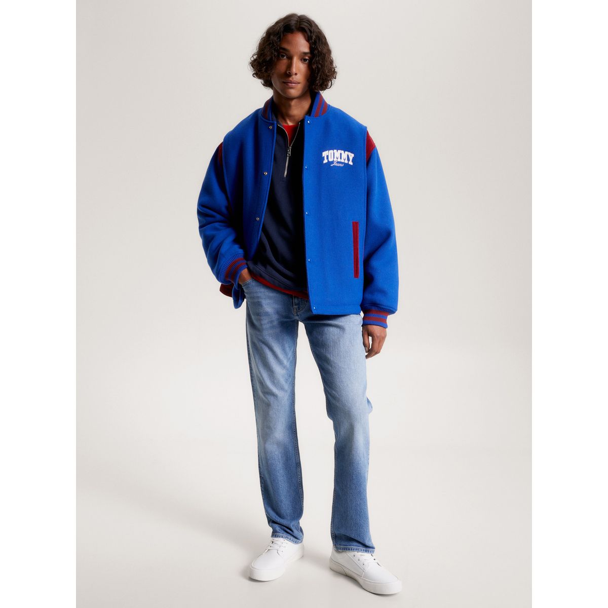 TOMMY HILFIGER - Jeans azul Ryan rectos de corte regular y desteñidos Tommy Jeans