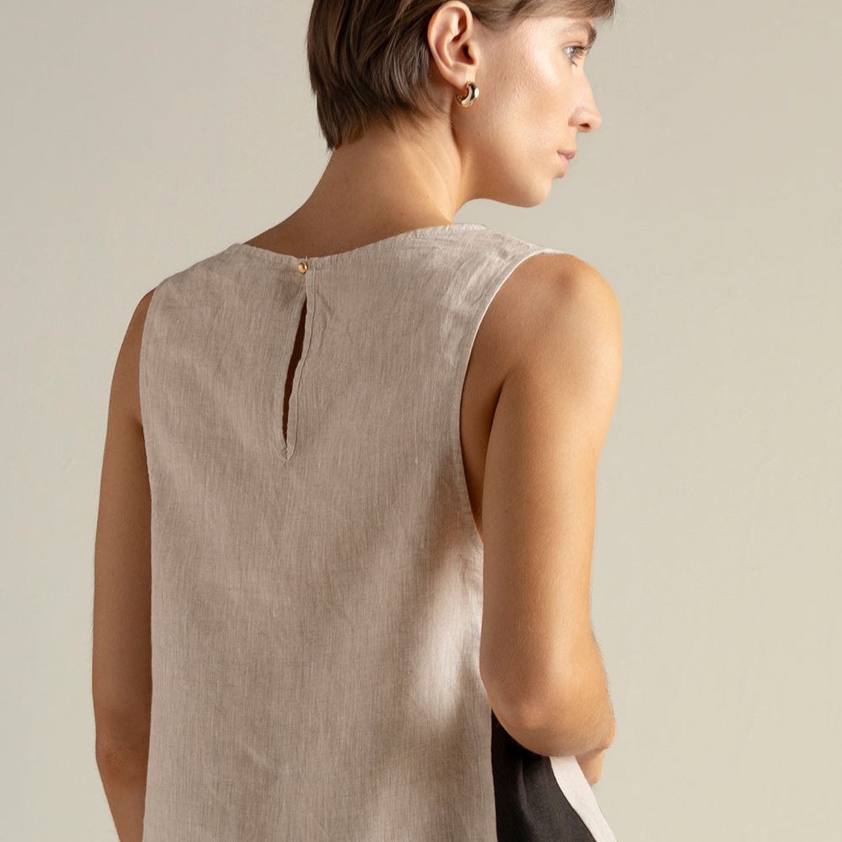 TOUCHE BALNEAIRE - Top manga corta en lino 100% 0A84C61