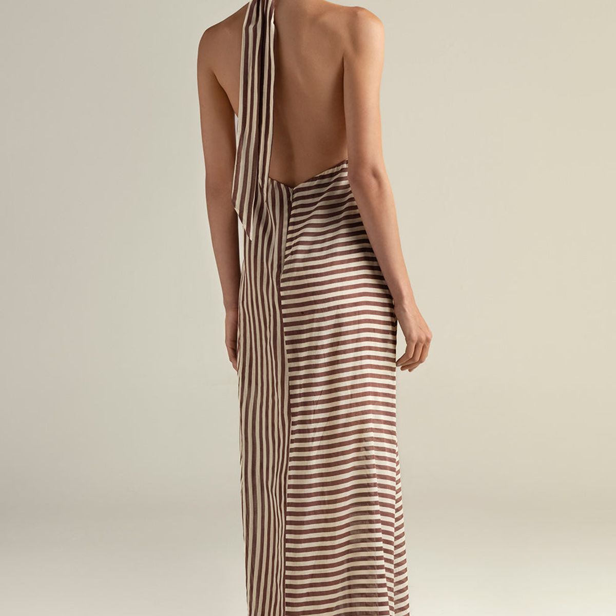 TOUCHE BALNEAIRE - Vestido largo cuello halter en bloques 0F48061