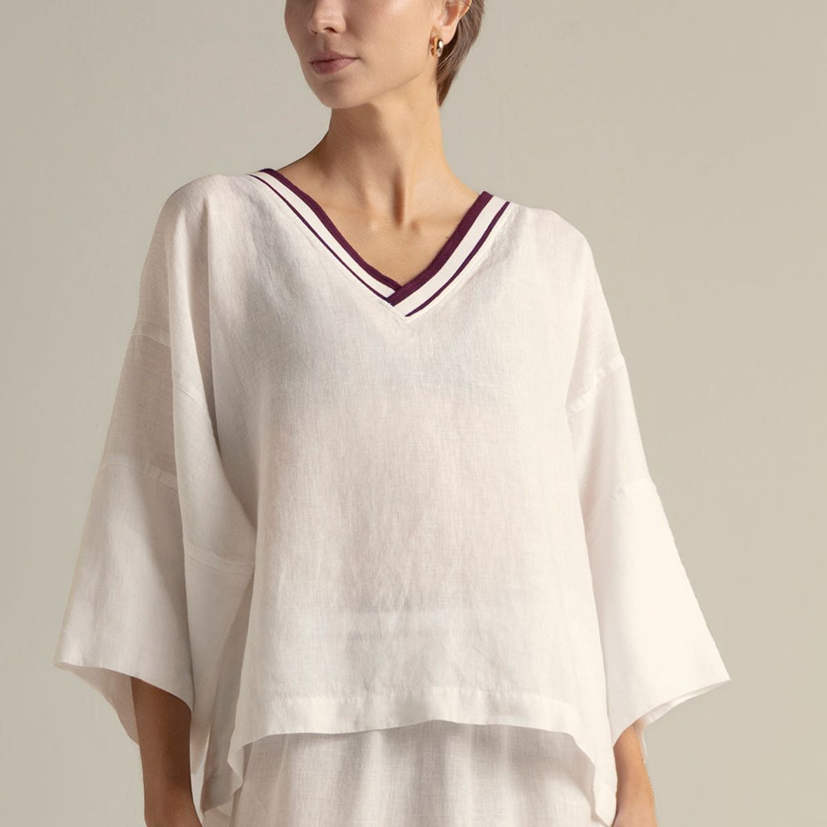 TOUCHE BALNEAIRE - Top manga larga en lino 100% color blanco 0A74B61