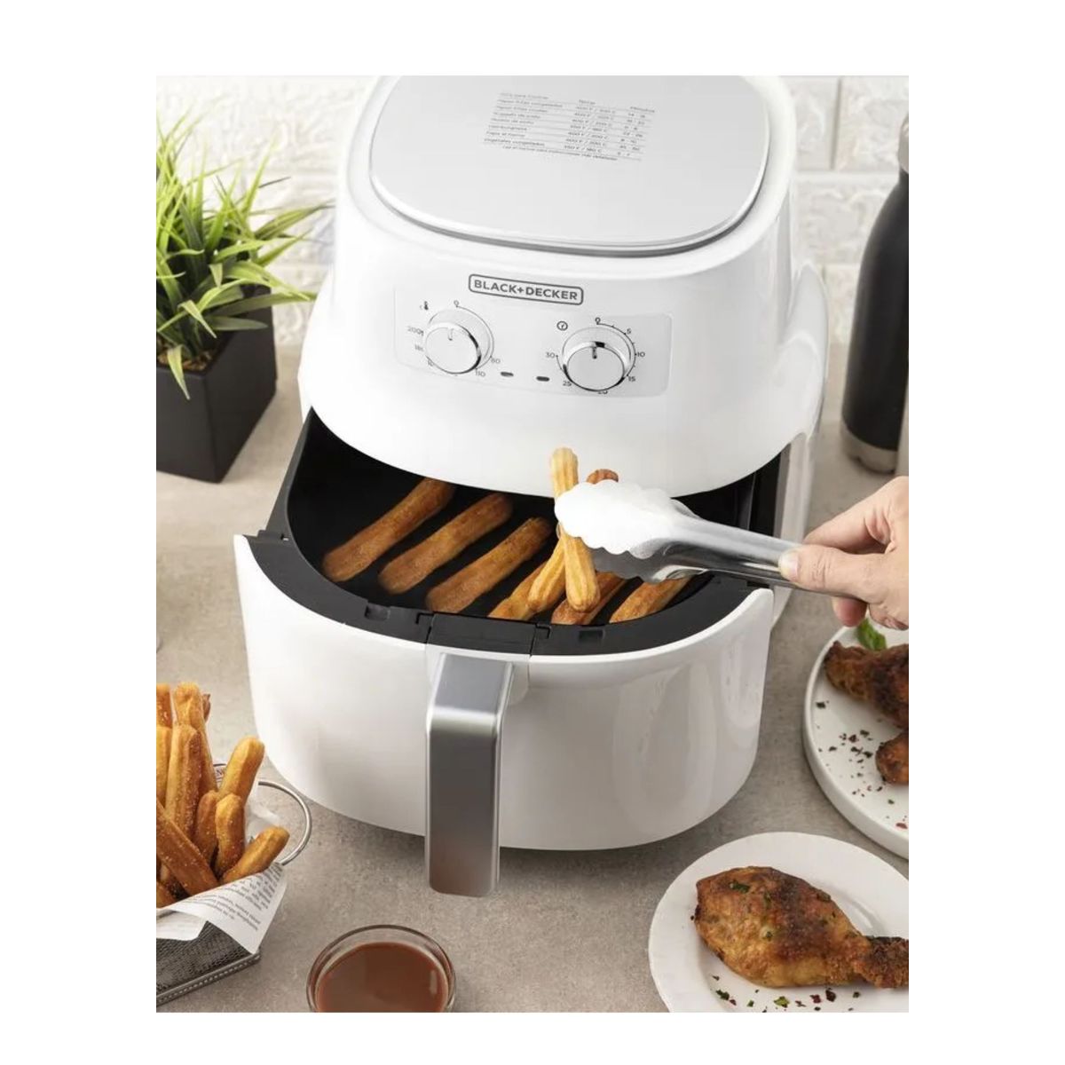 BLACK+DECKER - Freidora de Aire Black+Decker de 4.5 Litros