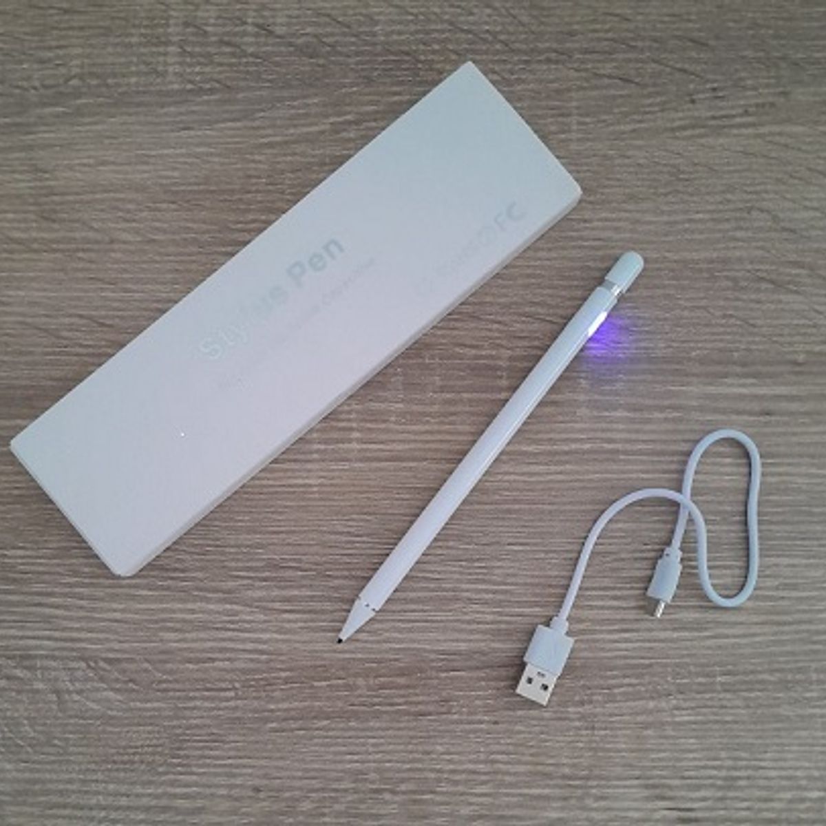 GENERICO - LAPIZ OPTICO PARA TABLES Y CELULARES  COLOR BLANCO