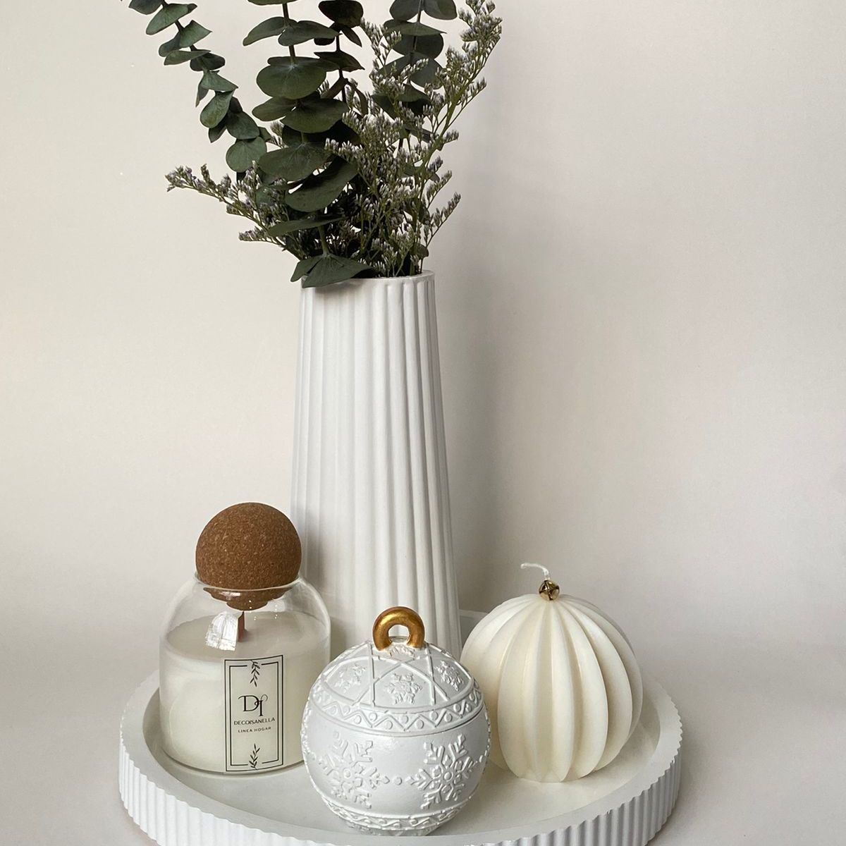 GENERAL - centro de mesa navideño minimalista moderno bnadeja florero velas decorativas