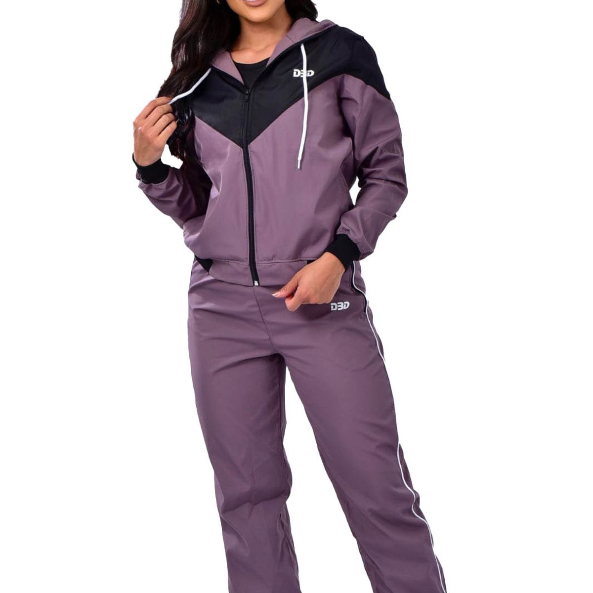 MODA EN CIRCUITO - Conjunto Deportivo o Sudadera para Mujer en Impermeable