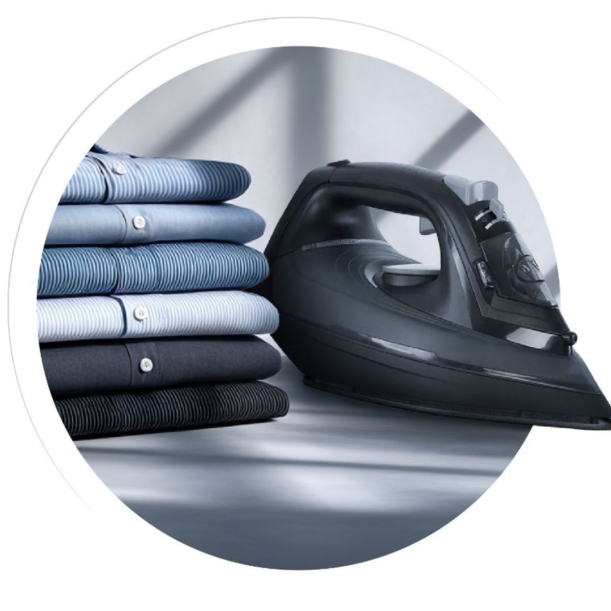 KALLEY - Plancha a Vapor Kalley 1200W Antigoteo Tanque 300ml Ropa Perfecta