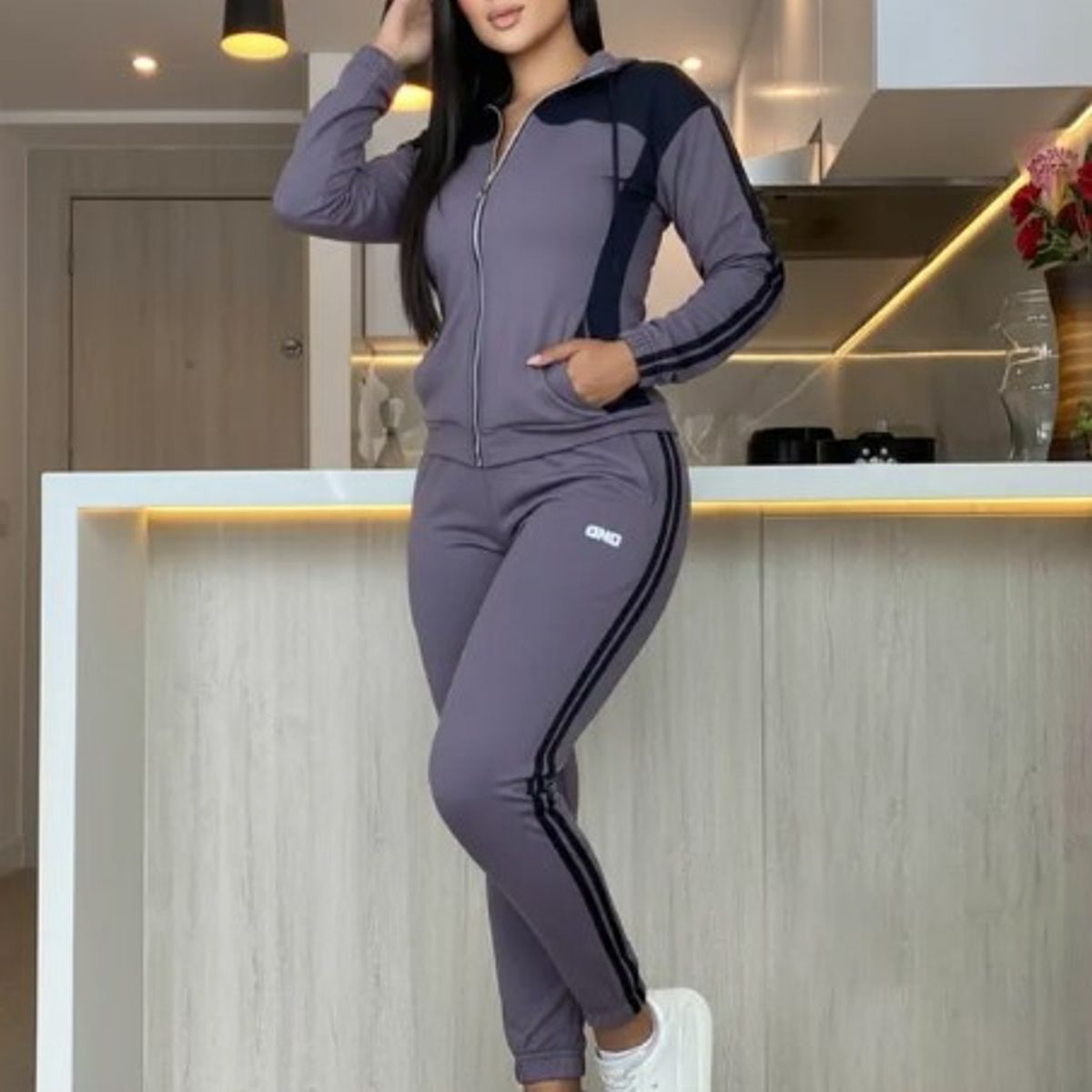 MODA EN CIRCUITO - Conjunto Deportivo o Sudadera Licrada para Mujer con Chaqueta