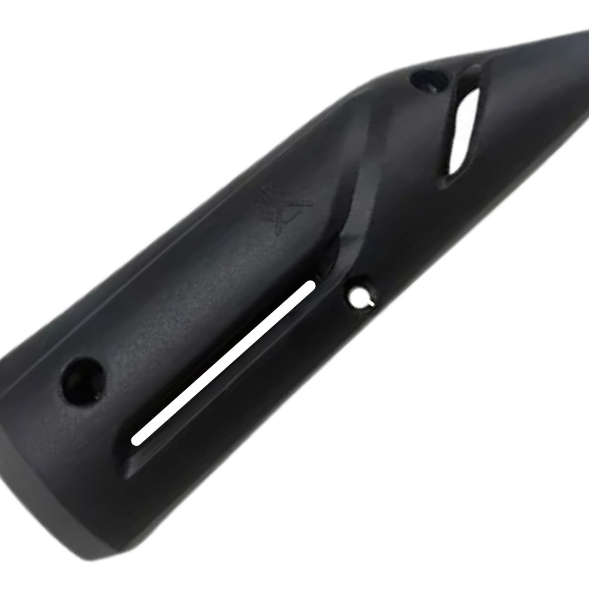 GENERICO - Tapa Lateral Cubierta Mofle Akt Dynamic Pro Negro