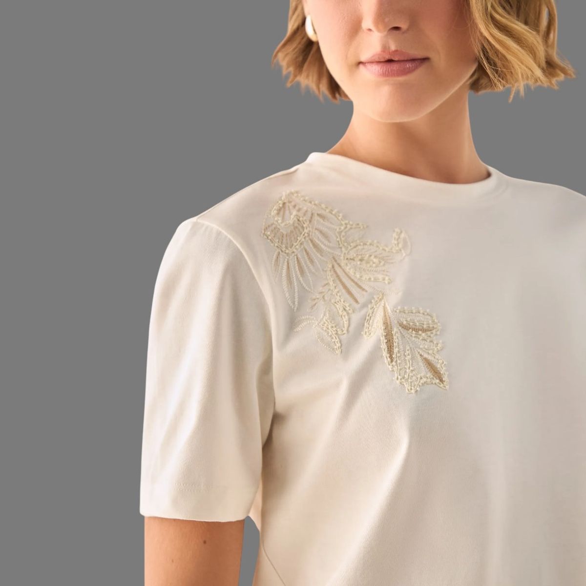 ESPRIT - Esprit Camiseta para Dama Bordado Floral Blusa Mujer Casual