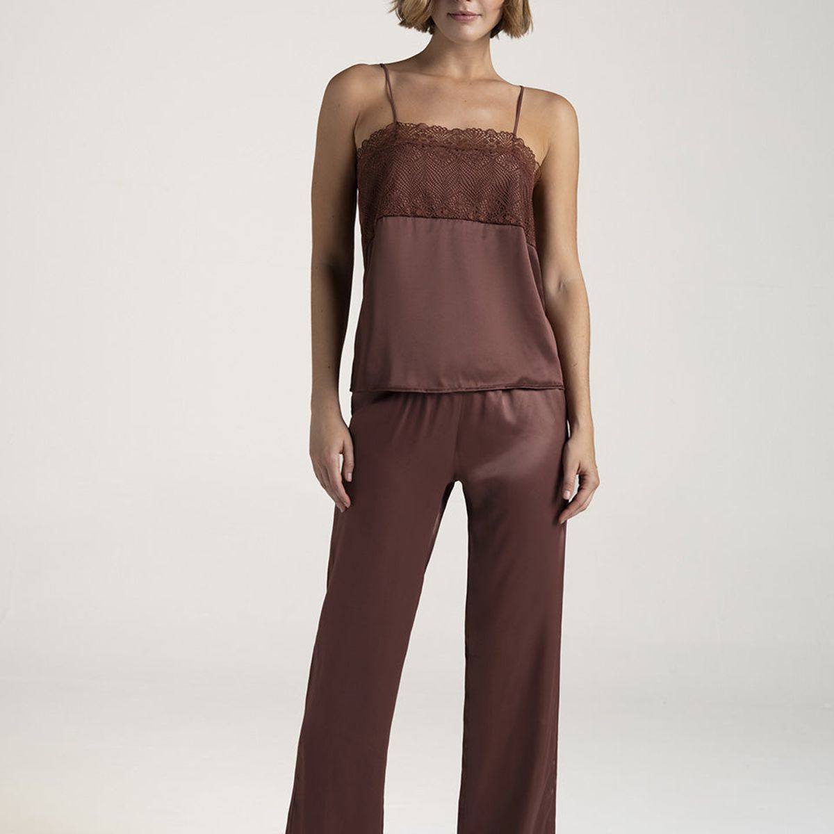 TOUCHE LINGERIE - Pijama pantalón elaborada en viscosa satinada 2503C61