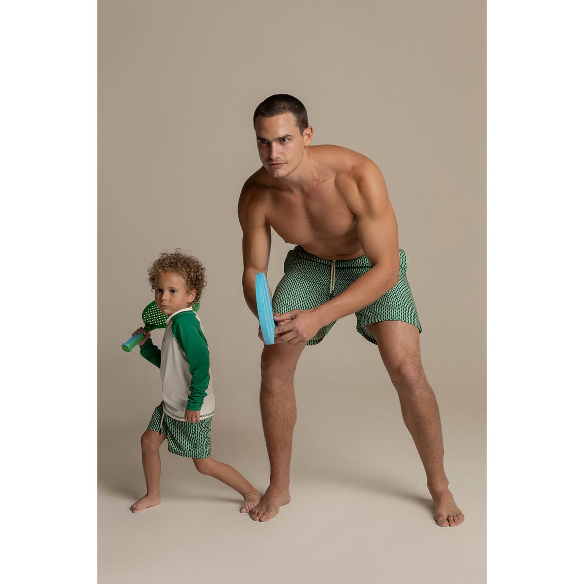 ILOT - Pantaloneta Kids estampado geométrico verde KH23061