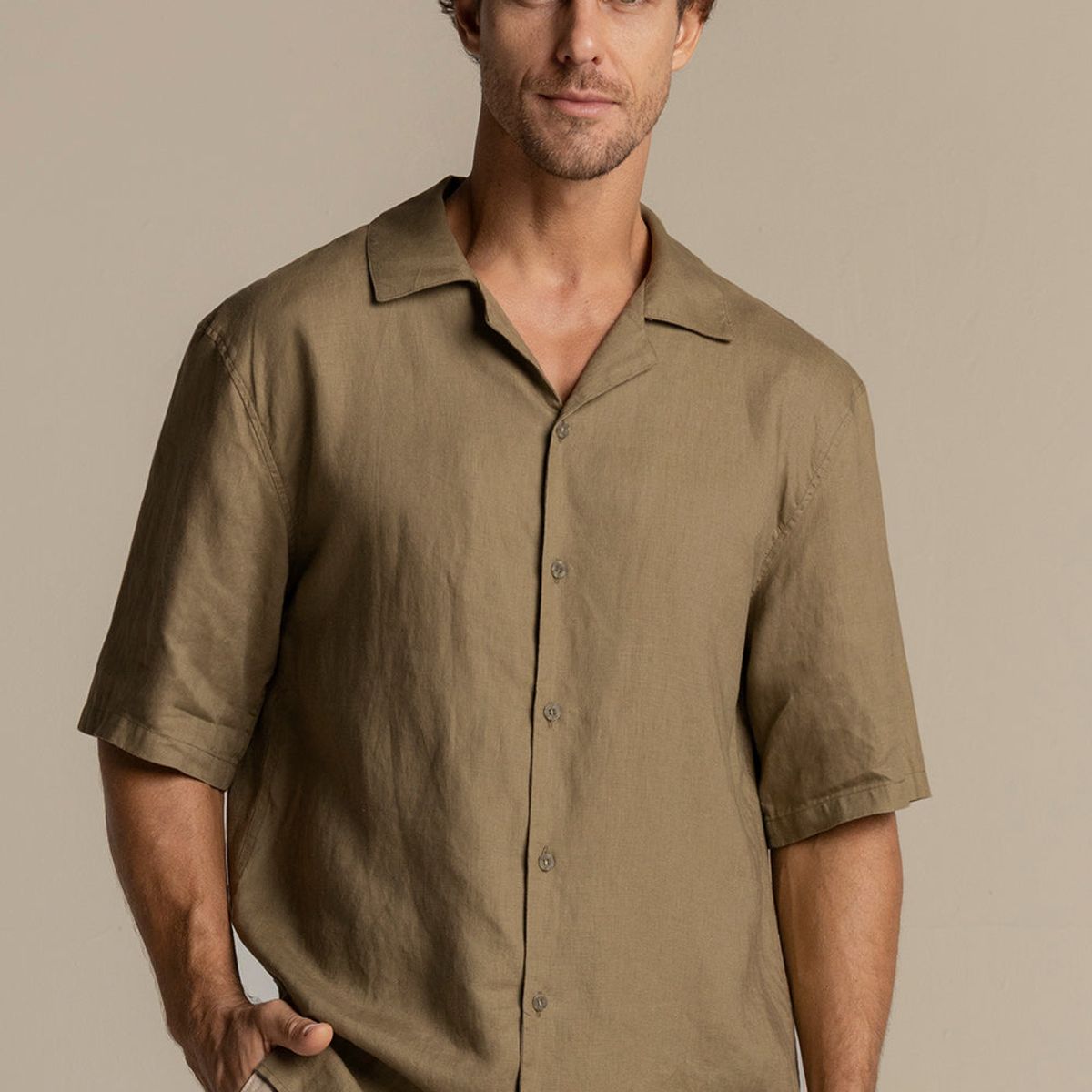 ILOT - Camisa Ibiza en lino verde oliva SH56V61