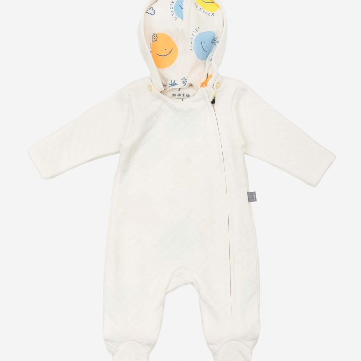 NATO - Talego Colección La Magia de Ser pijama color ivory con capota removible y forro estampado de caritas en interior