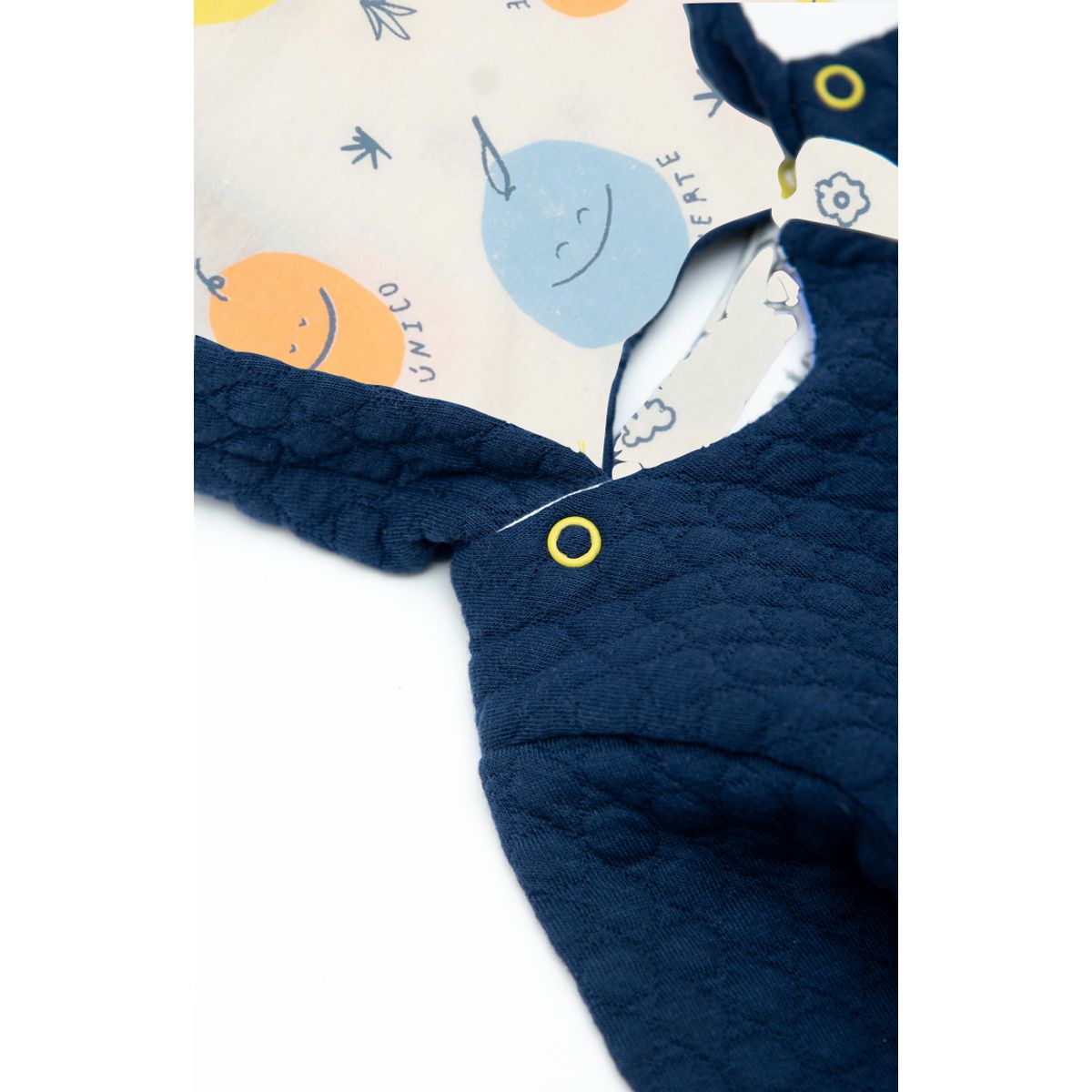 NATO - Talego Colección La Magia de Ser pijama color navy con capota removible y forro estampado de caritas en interior