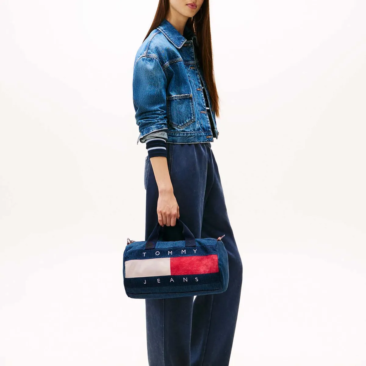 TOMMY HILFIGER - Bolso azul mini duffle denim con logo Tommy Hilfiger