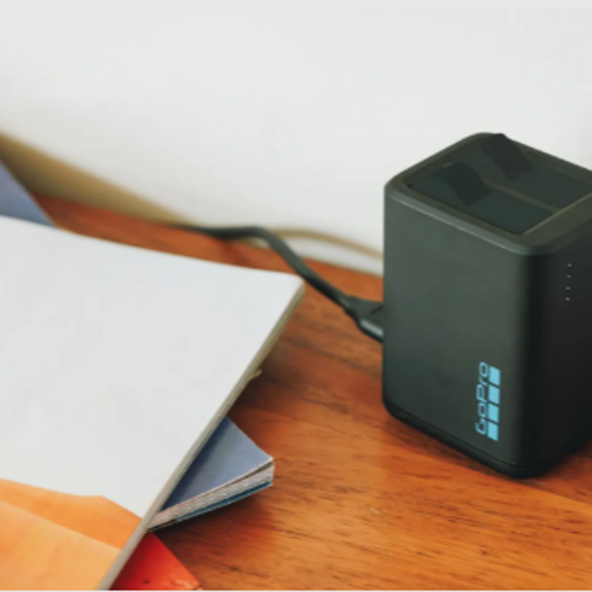 GOPRO - Kit Baterías GoPro Enduro Hero 13 (Cargador + 2 Baterías )