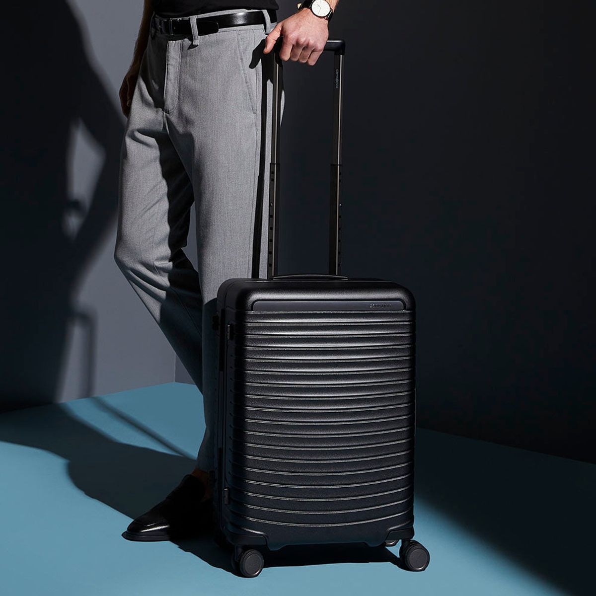 SAMSONITE - Maleta Grande Samsonite Framelock Max Negra