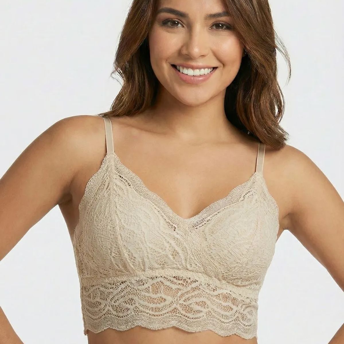 LILI PINK - Top con silueta triangular en encaje