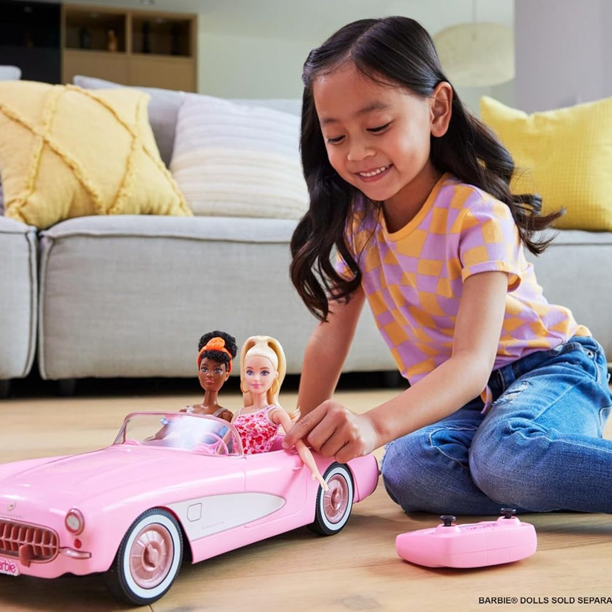 BARBIE - Barbie Corvette Control Remoto The Movie Color Rosa Carro Hot Wheels