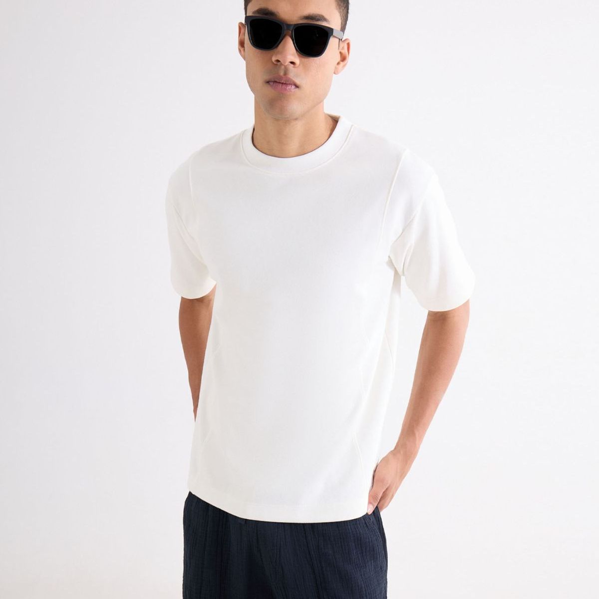 SEVEN SEVEN - Camiseta  Para Hombre Manga Corta Cuello Redondo Color Marfil Marca Seven Seven #45092809