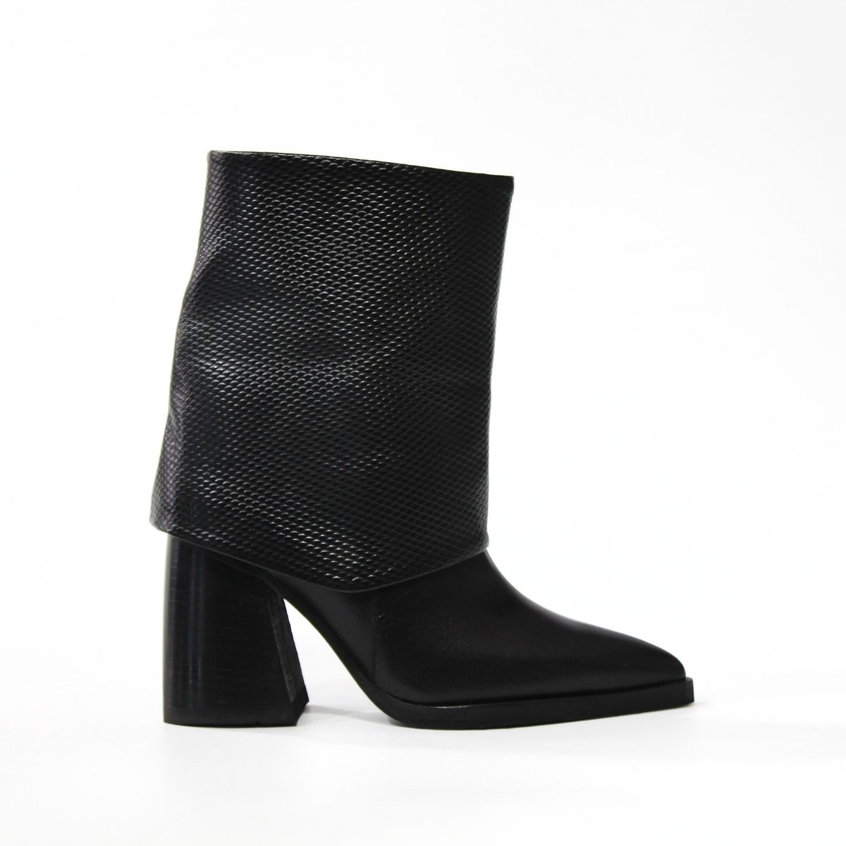 ANTONINA SHOES - Botines Caña Media en Cuero Negro y Tacón Alto - Antonina