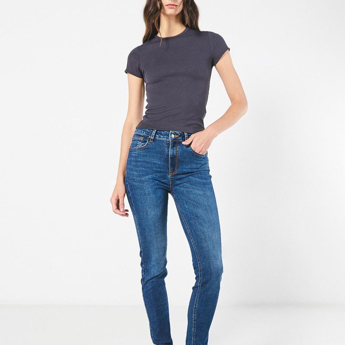 KOAJ - KOAJ Jean tiro alto push up azul oscuro con realce posterior MUJER