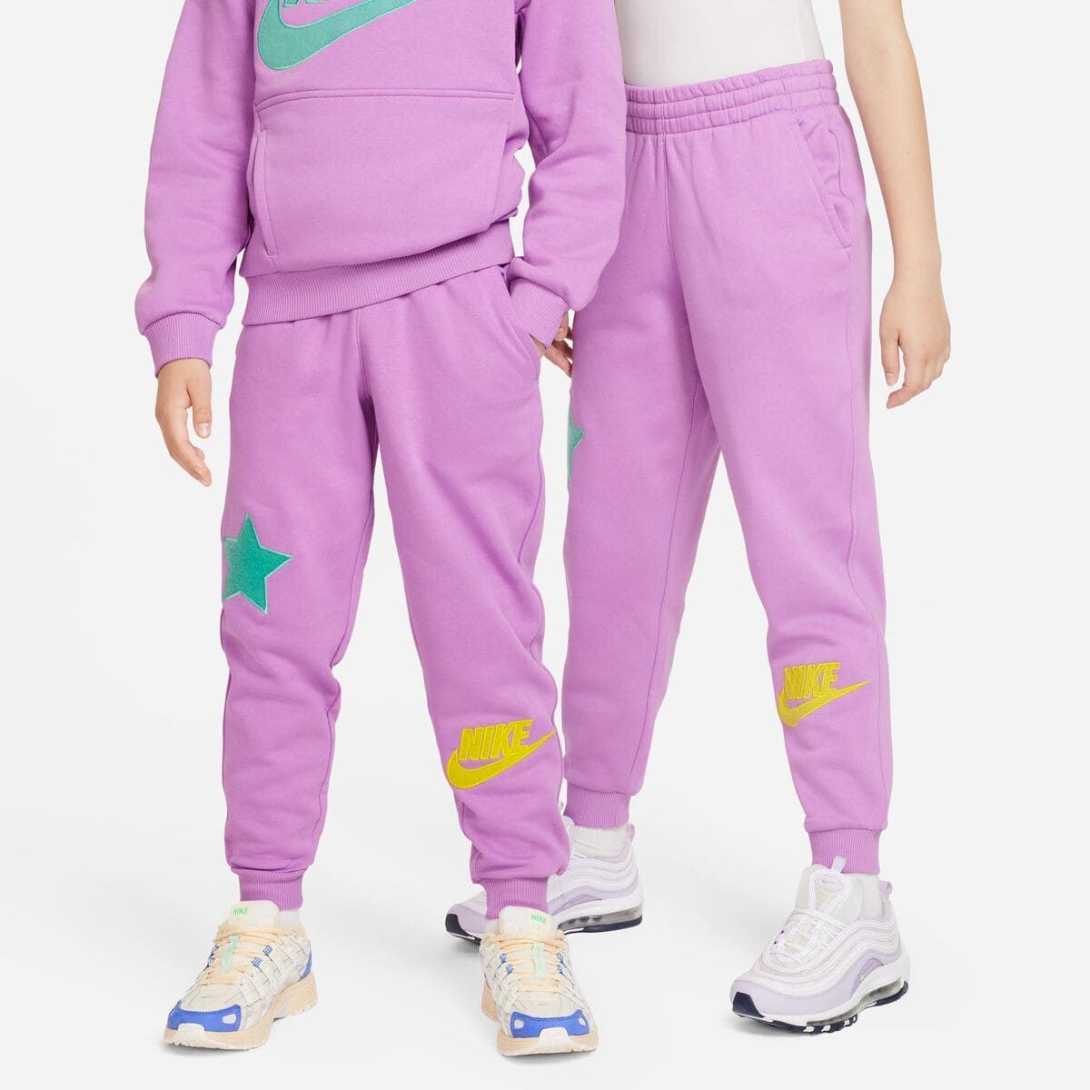 NIKE - Pantalón Niños Nike Sportswear Club Fleece Violeta