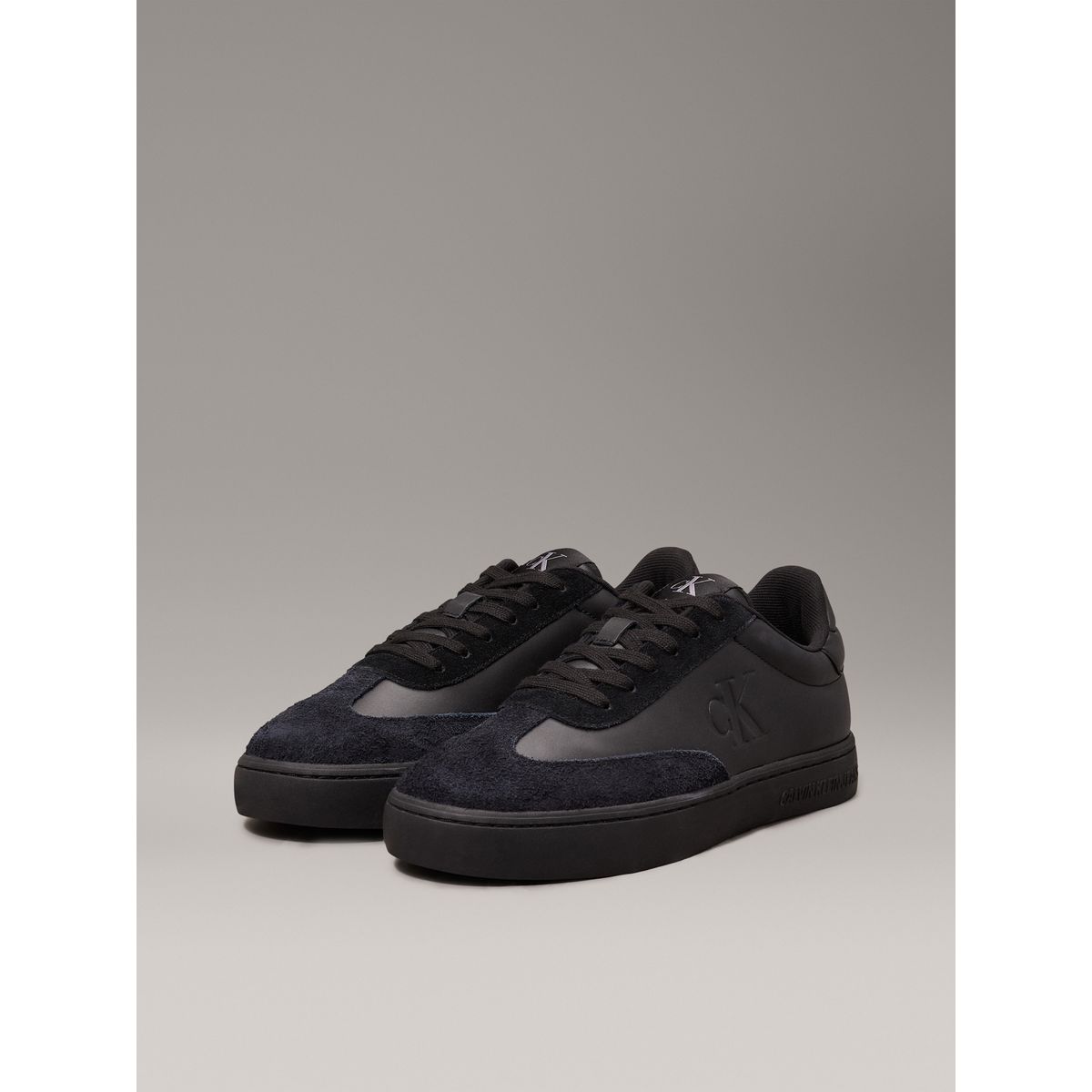 CALVIN KLEIN - Tenis negro classic de cuero Calvin Klein