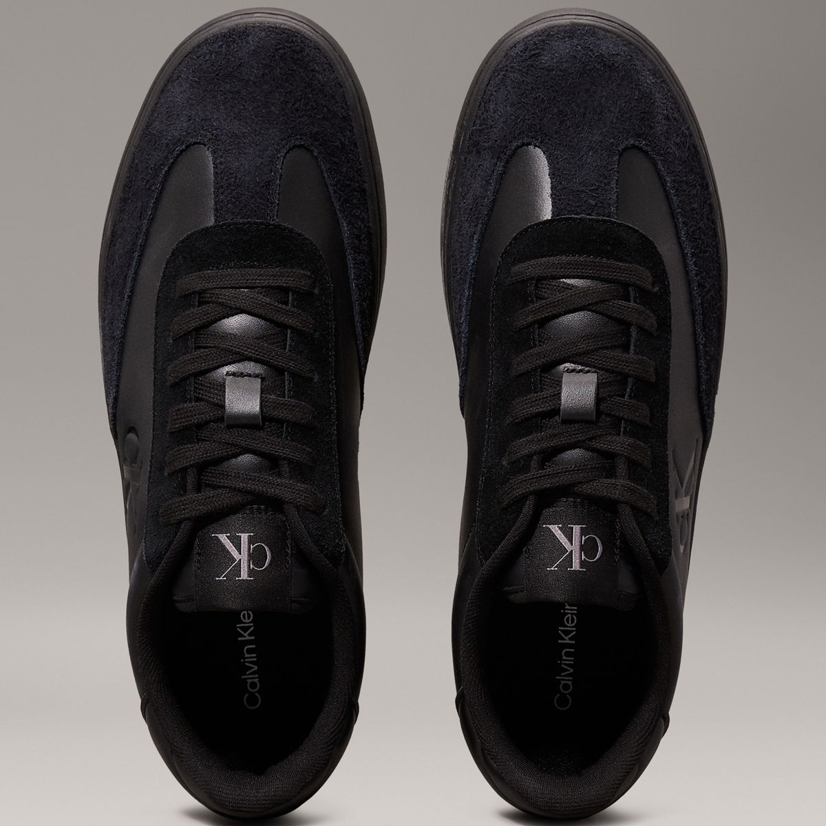 CALVIN KLEIN - Tenis negro classic de cuero Calvin Klein