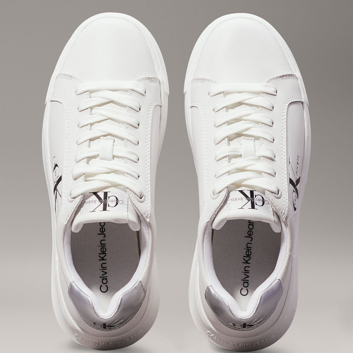CALVIN KLEIN - Tenis blanco chunky de cuero Calvin Klein