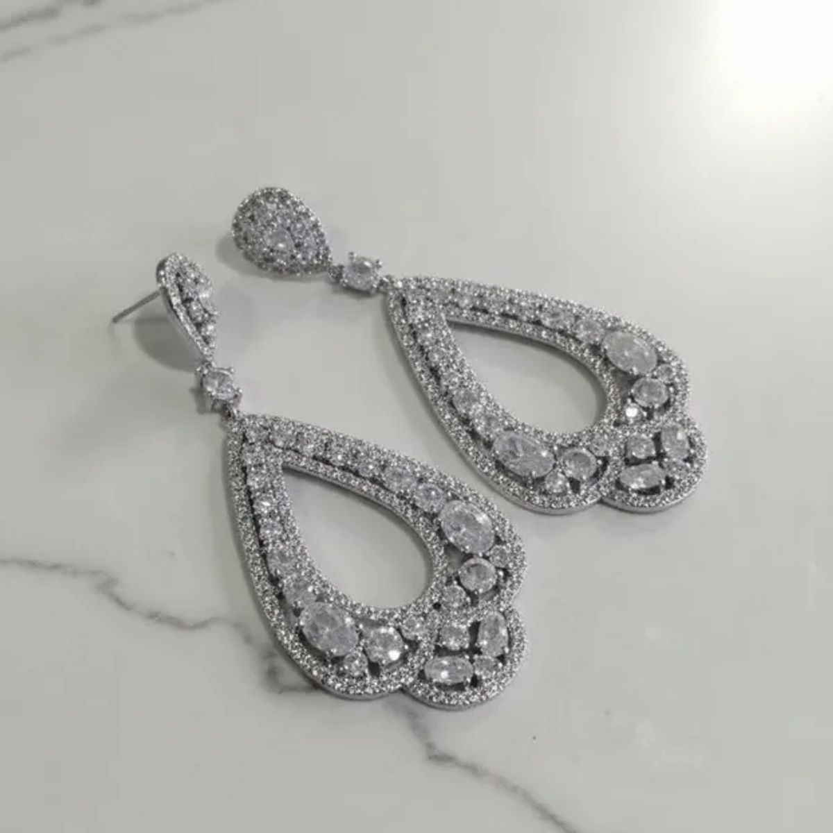 VERAMOREST - Aretes Gala Crystal- Veramorest