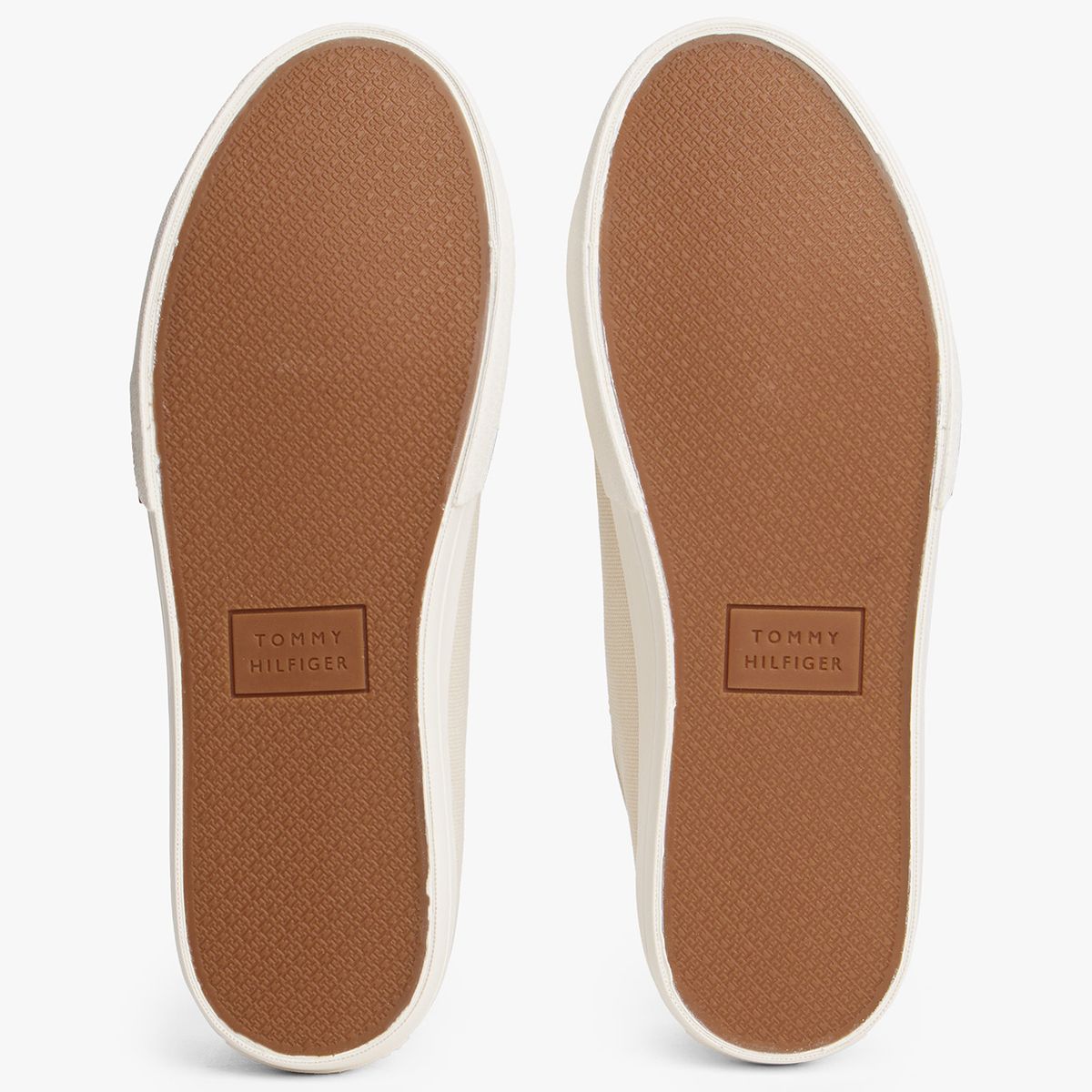 TOMMY HILFIGER - Tenis beige de lona con logo distintivo Tommy Hilfiger