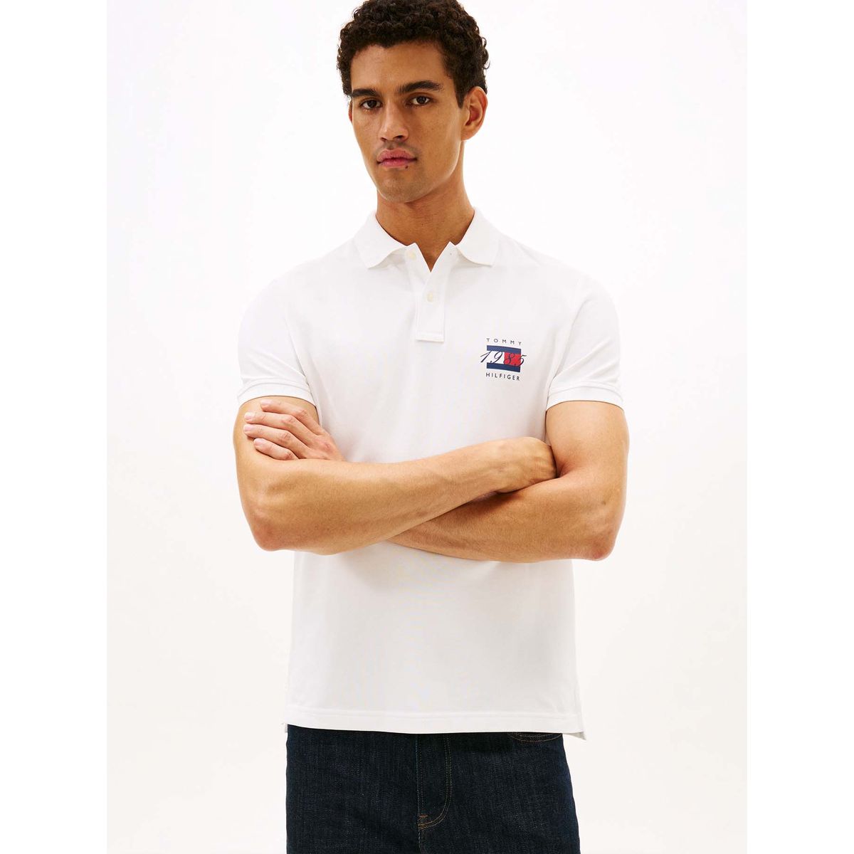 TOMMY HILFIGER - Polo blanco de corte regular con logo gráfico Tommy Hilfiger