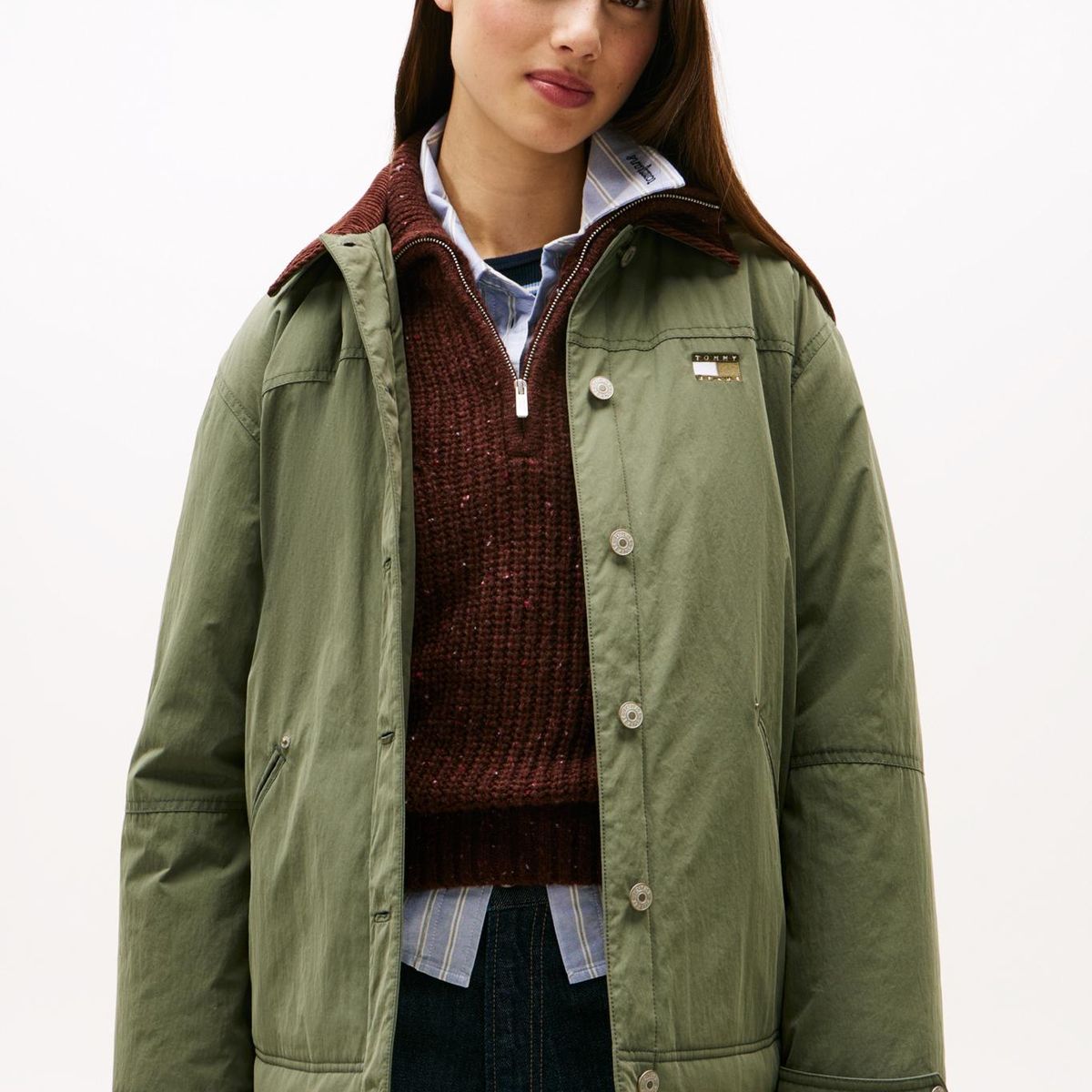TOMMY HILFIGER - Chaqueta Verde Rompe viento con logo Tommy Jeans