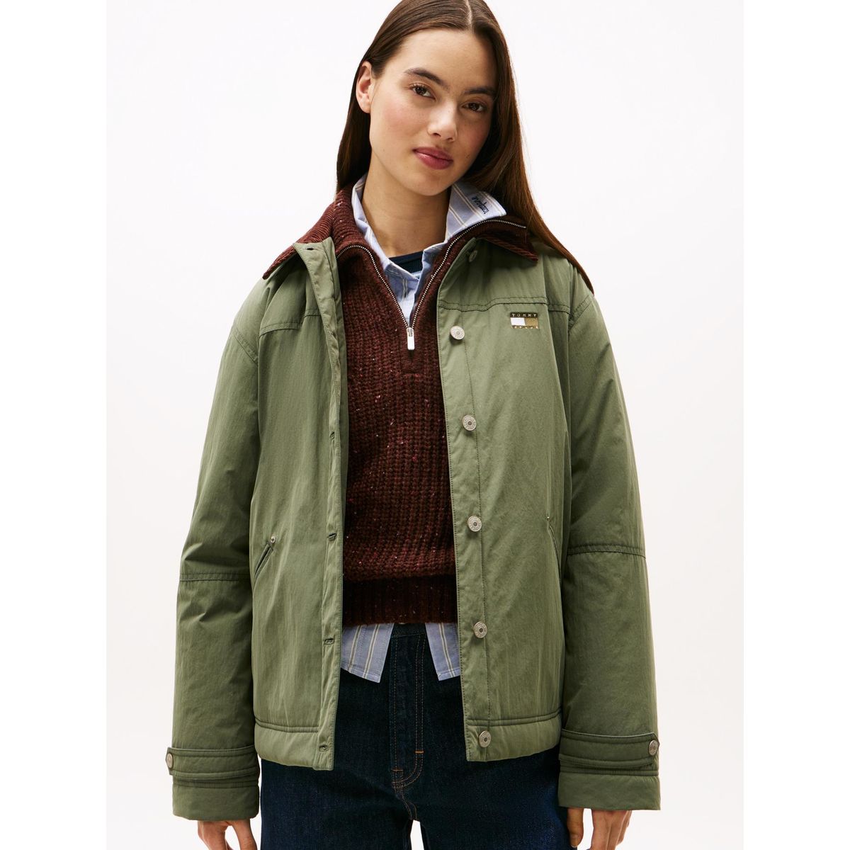 TOMMY HILFIGER - Chaqueta Verde Rompe viento con logo Tommy Jeans