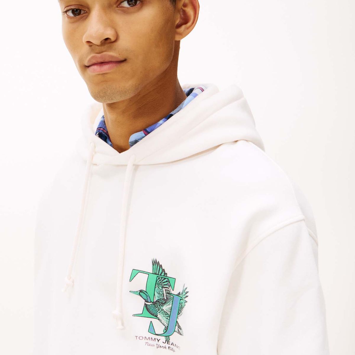 TOMMY HILFIGER - Buzo blanco con capota y logo gráfico Tommy Jeans