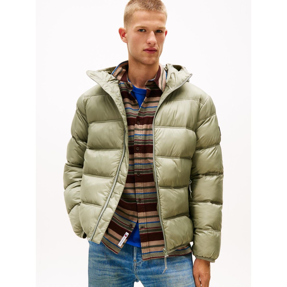 TOMMY HILFIGER - Chaqueta beige acolchada con capota y logo tonal Tommy Jeans