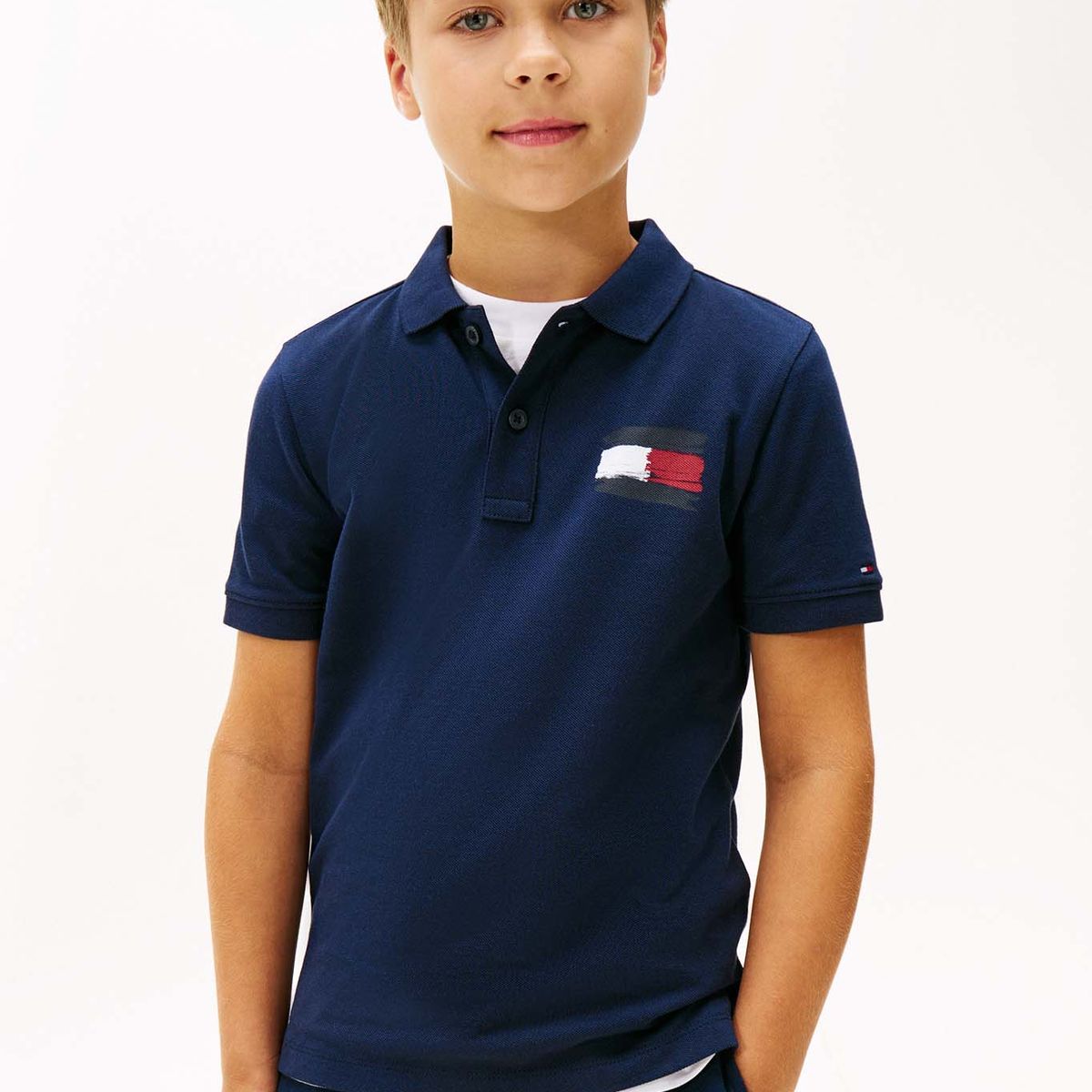 TOMMY HILFIGER - Polo azul con bandera bordada en el pecho Tommy Hilfiger